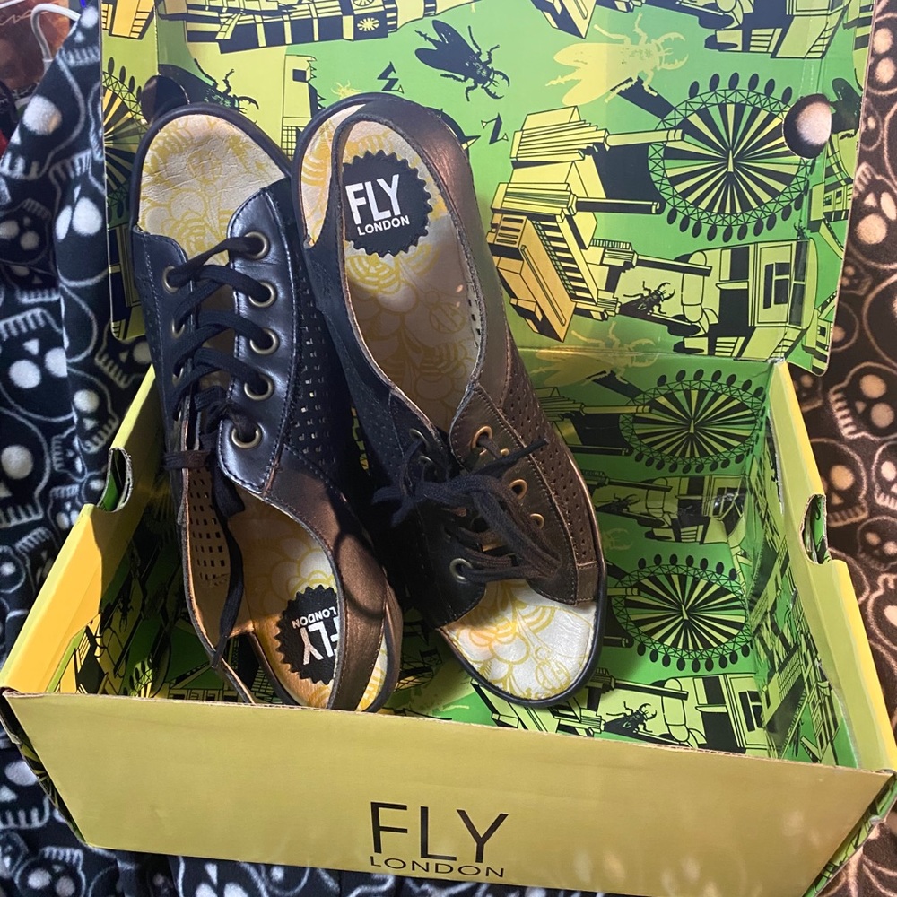 Fly London Black Wedges - Picture 8 of 14